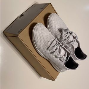 White Allbirds Tree Runners (US 11)